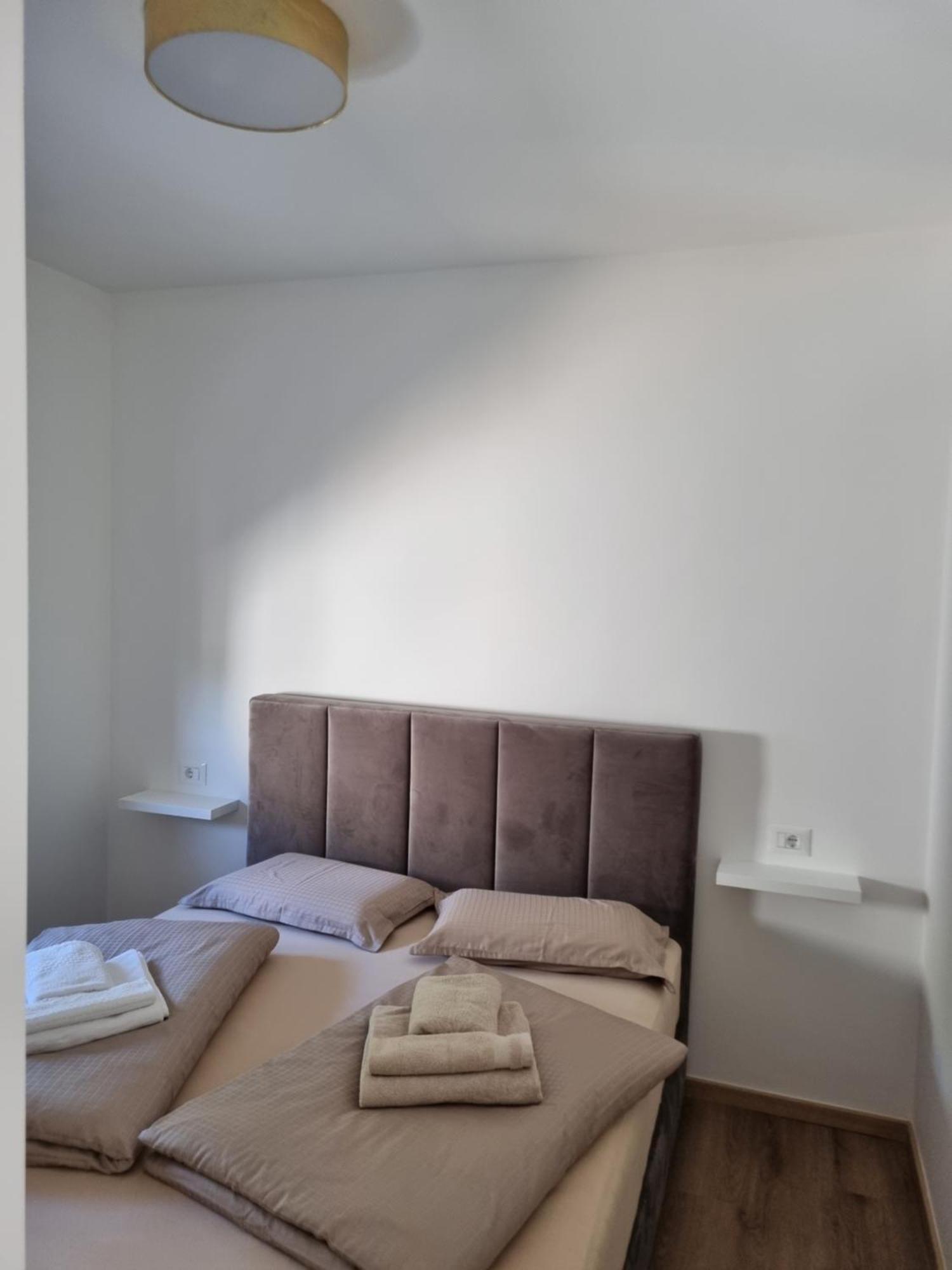 Luxvu Apartamento Rogoznica  Exterior foto